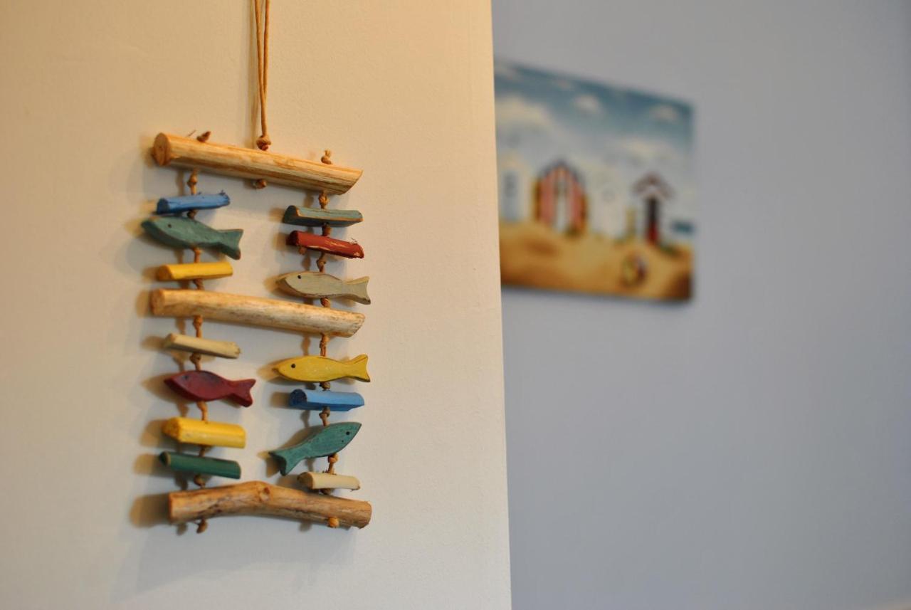 The Neuk- Contemporary Coastal Apartment アンストラザー エクステリア 写真