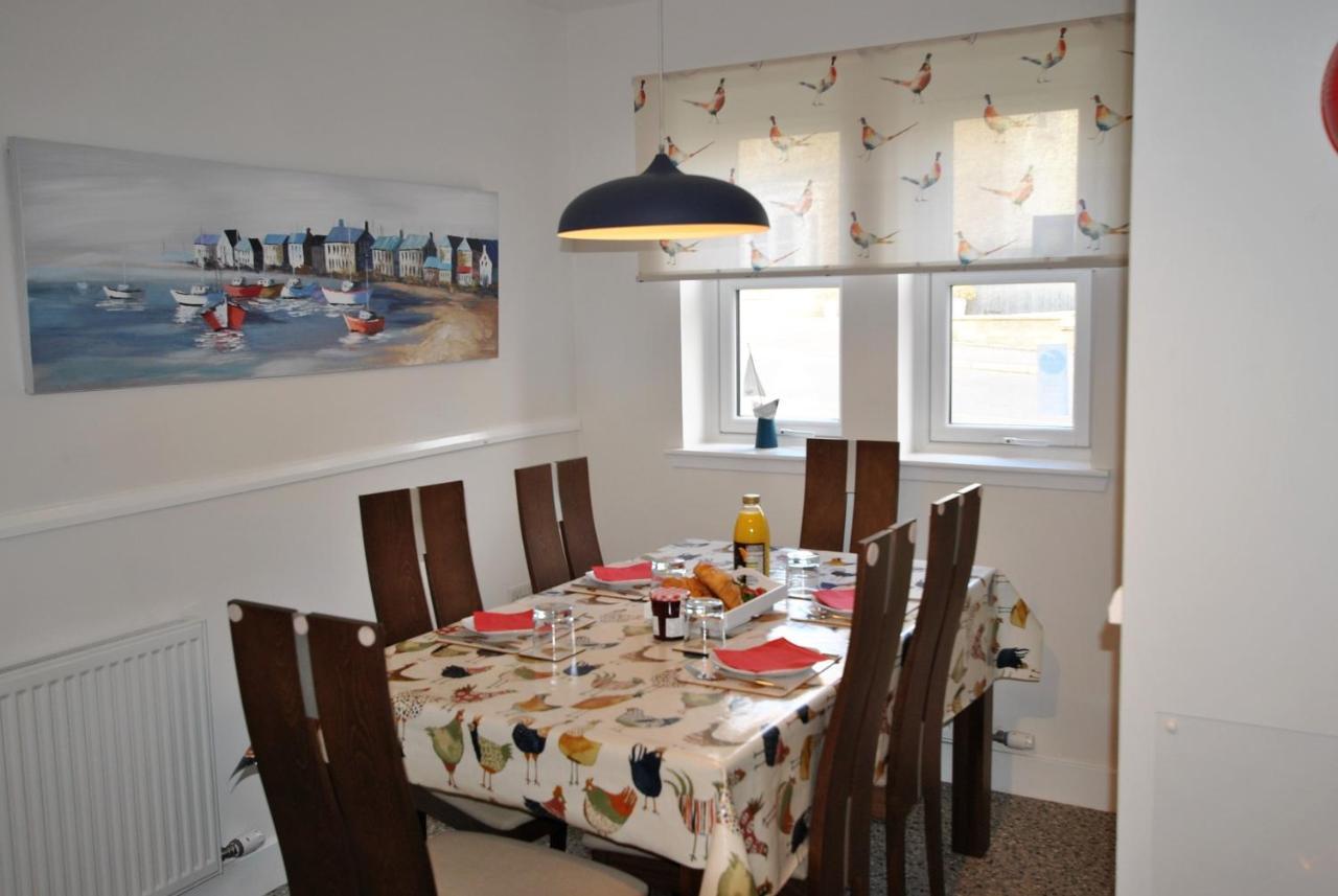 The Neuk- Contemporary Coastal Apartment アンストラザー エクステリア 写真